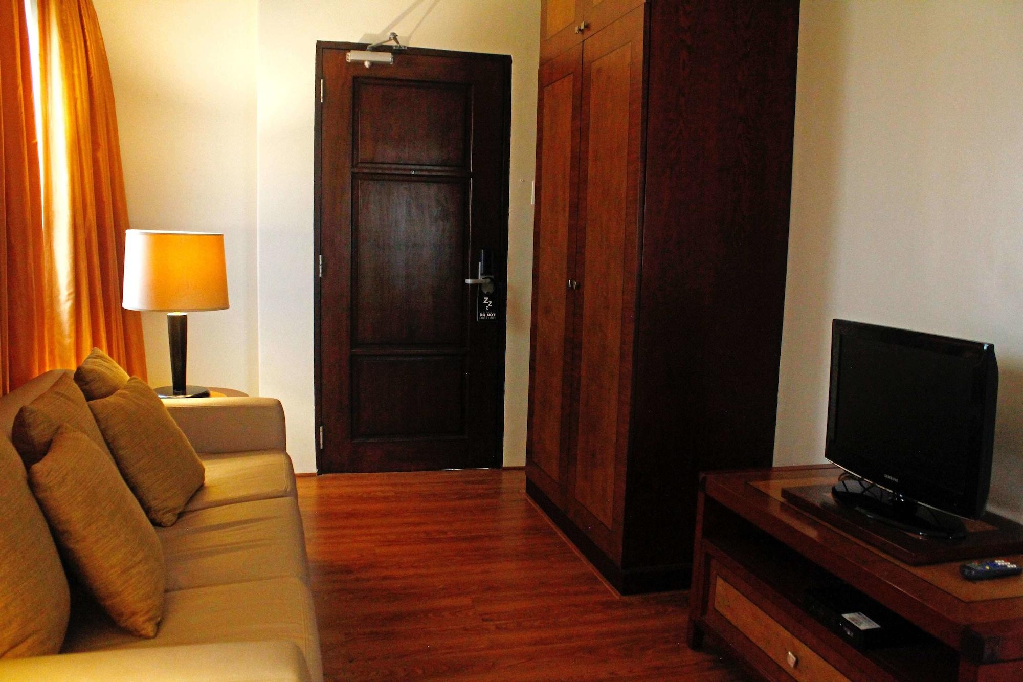 Citi Park Hotel Cebu Powered By Cocotel Buitenkant foto