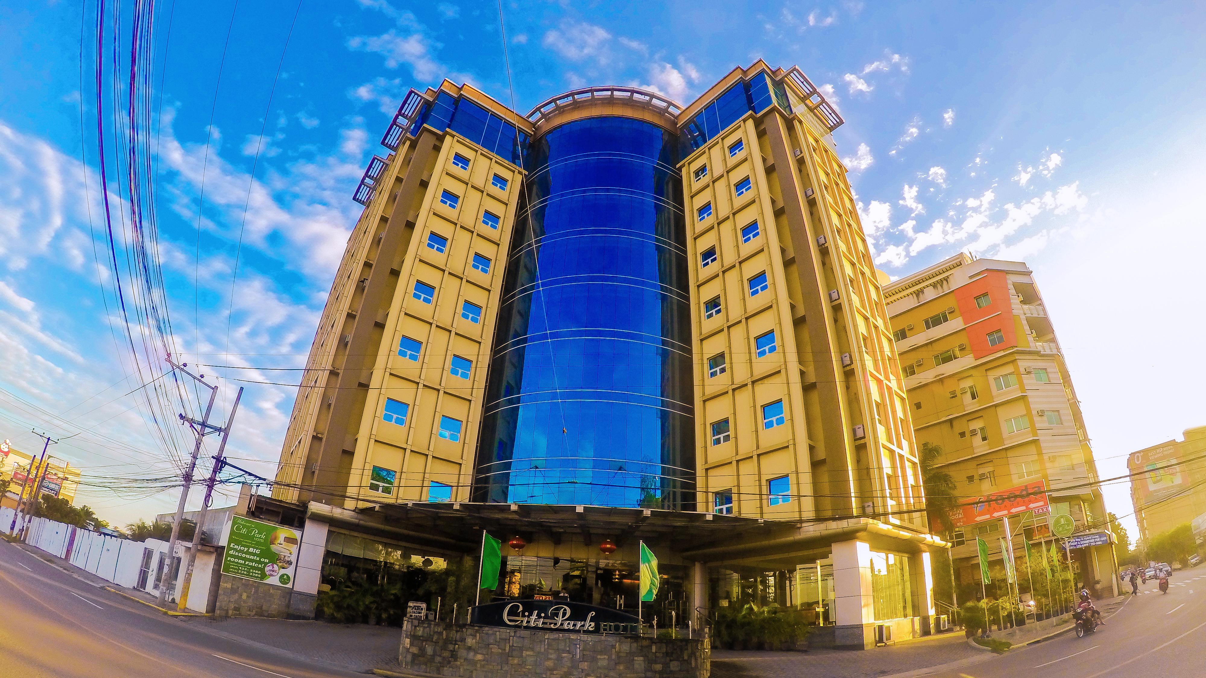 Citi Park Hotel Cebu Powered By Cocotel Buitenkant foto