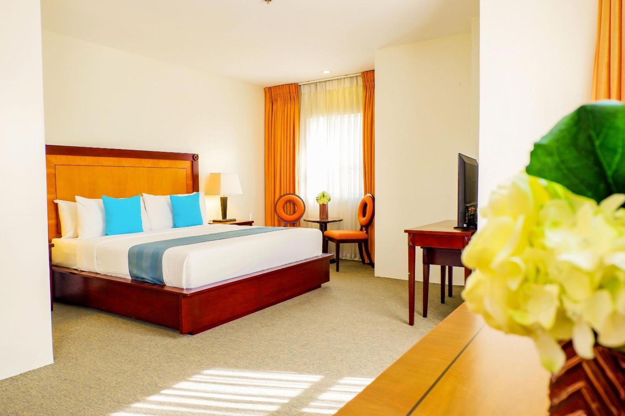 Citi Park Hotel Cebu Powered By Cocotel Buitenkant foto