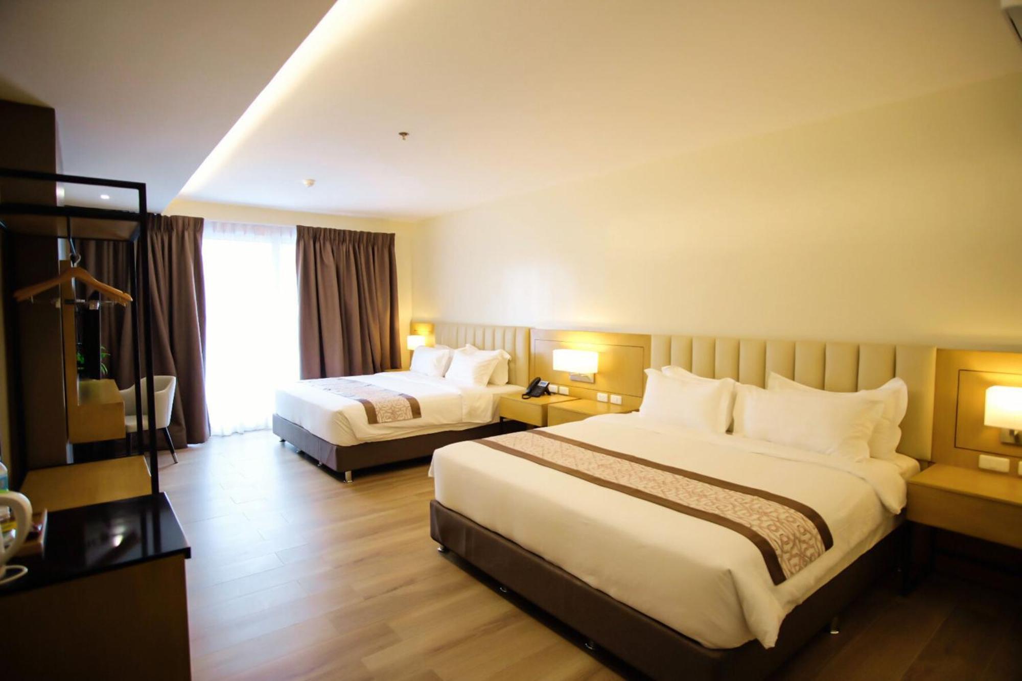 Citi Park Hotel Cebu Powered By Cocotel Buitenkant foto
