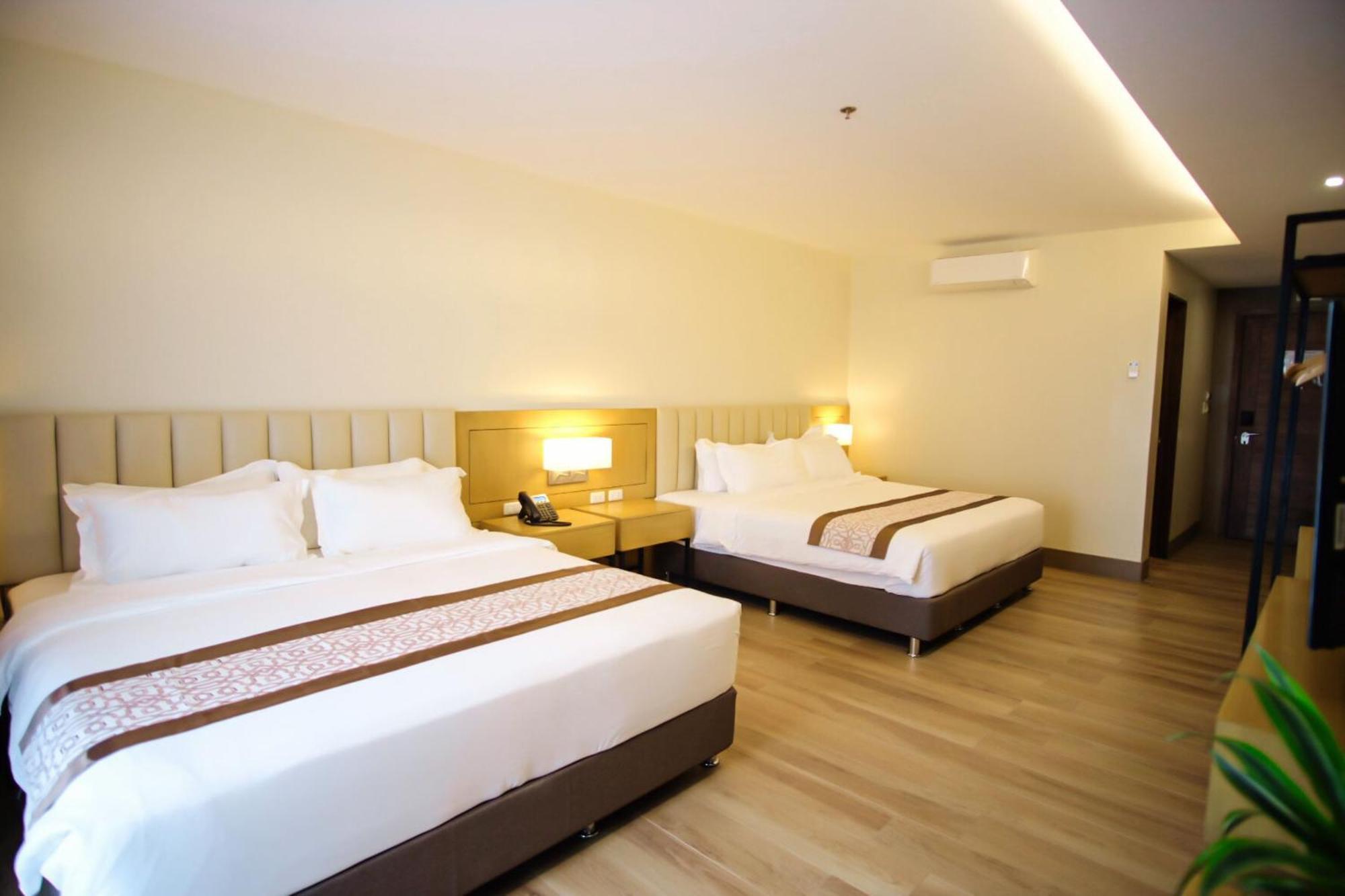 Citi Park Hotel Cebu Powered By Cocotel Buitenkant foto
