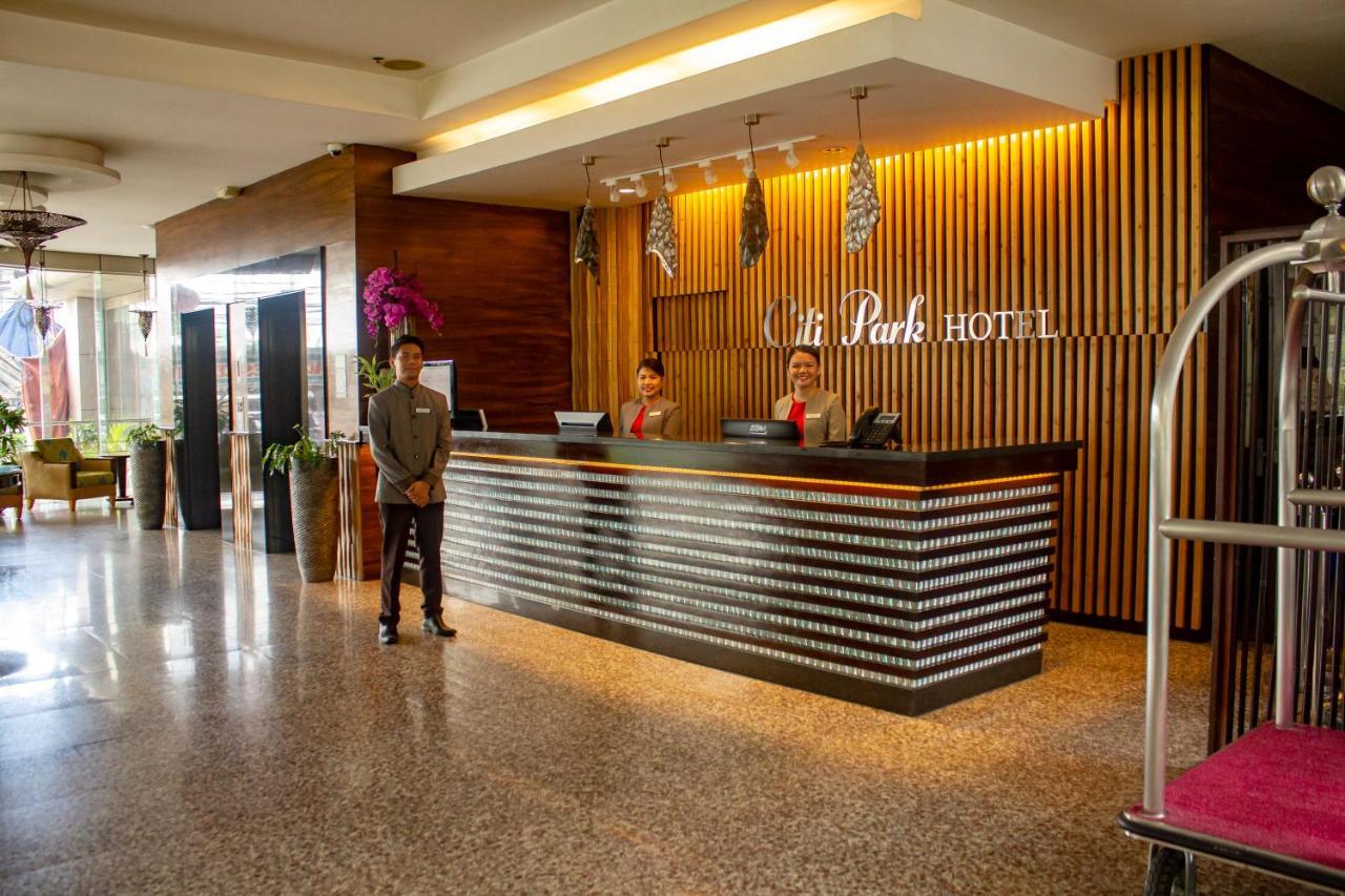 Citi Park Hotel Cebu Powered By Cocotel Buitenkant foto