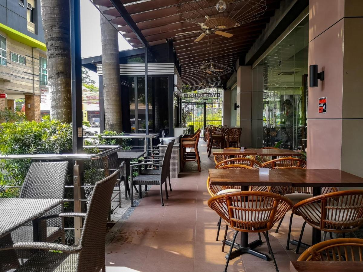 Citi Park Hotel Cebu Powered By Cocotel Buitenkant foto